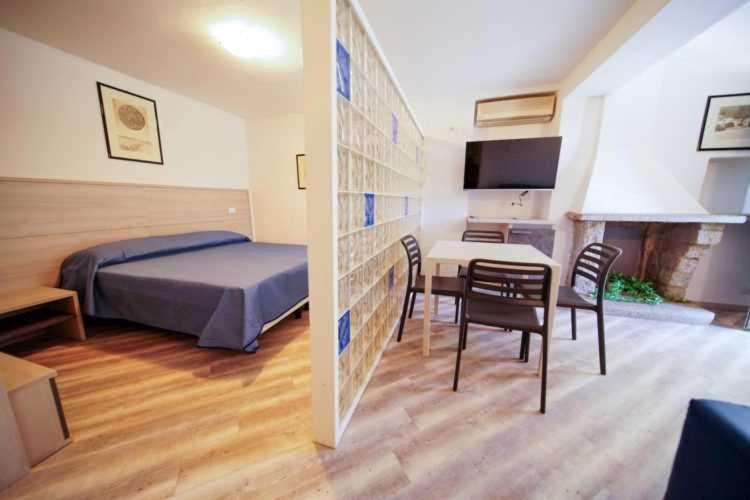 Hotel Capo Di Stella Каполивери Екстериор снимка
