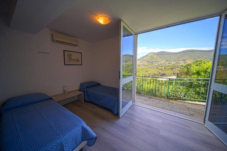 Hotel Capo Di Stella Каполивери Екстериор снимка