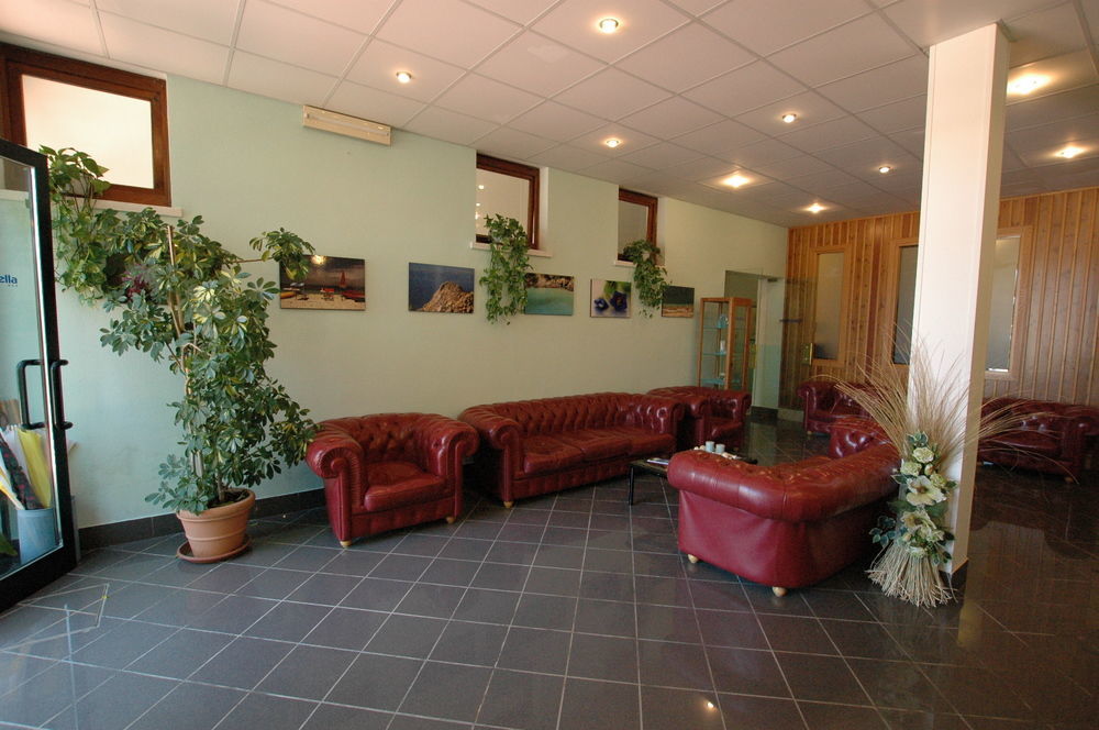 Hotel Capo Di Stella Каполивери Екстериор снимка