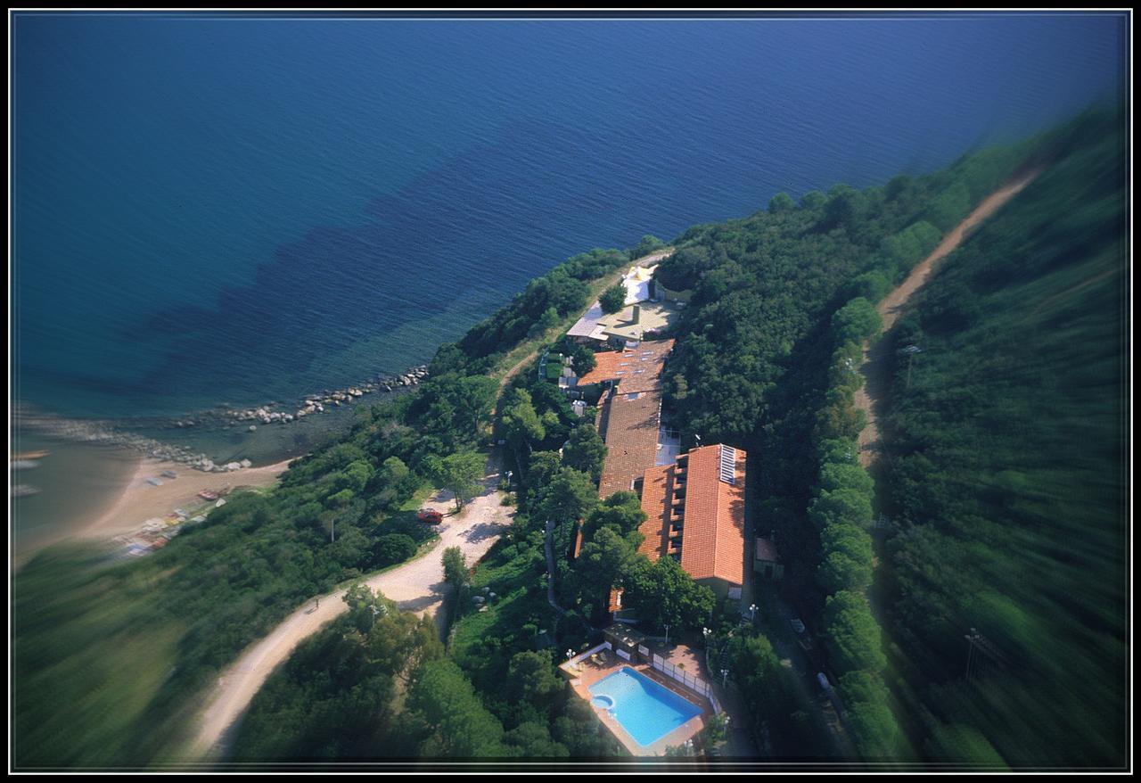 Hotel Capo Di Stella Каполивери Екстериор снимка