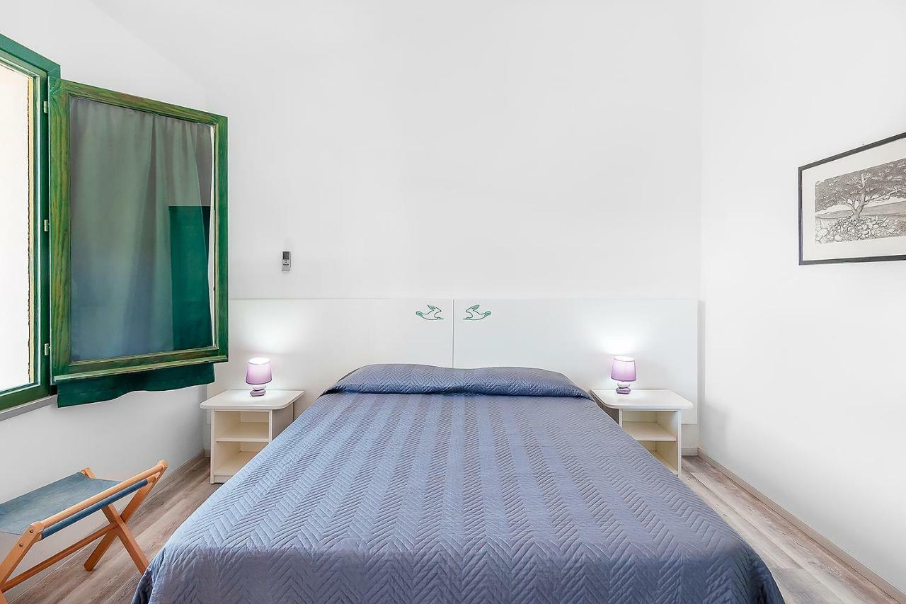 Hotel Capo Di Stella Каполивери Екстериор снимка